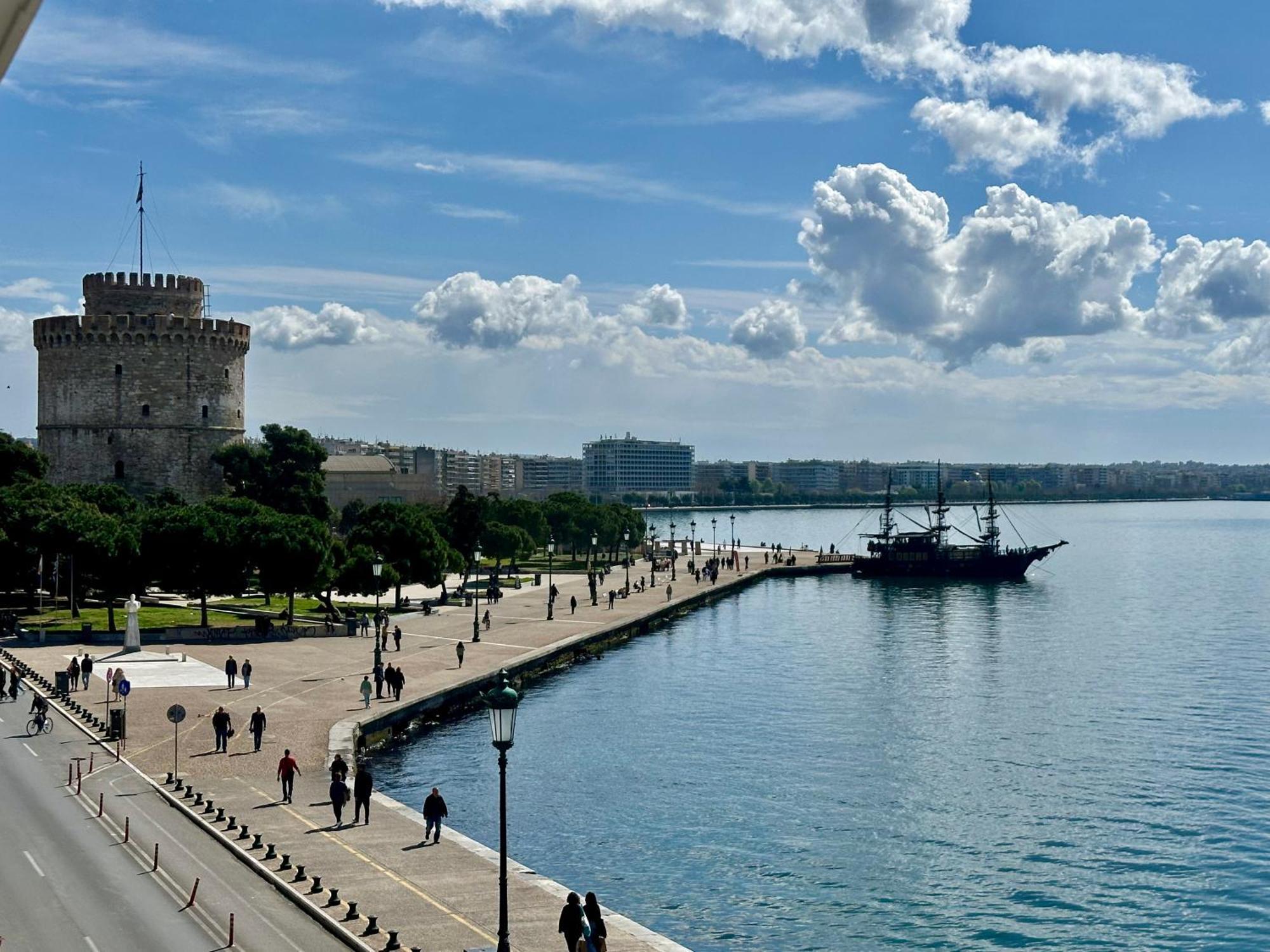 Infinity Sea View Apartment Thessaloníki Ngoại thất bức ảnh